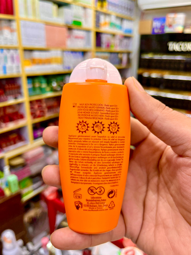 ضد آفتاب اون Avene مدل فلوئید اسپورت SPF50 حجم ۱۰۰ میلی لیتر